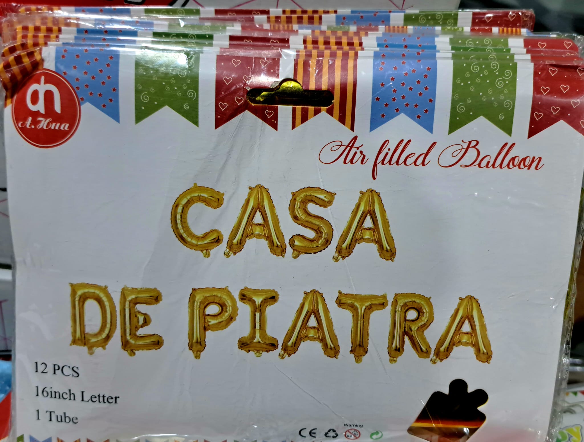 Casa de piatra, baloane petrecere, Auriu